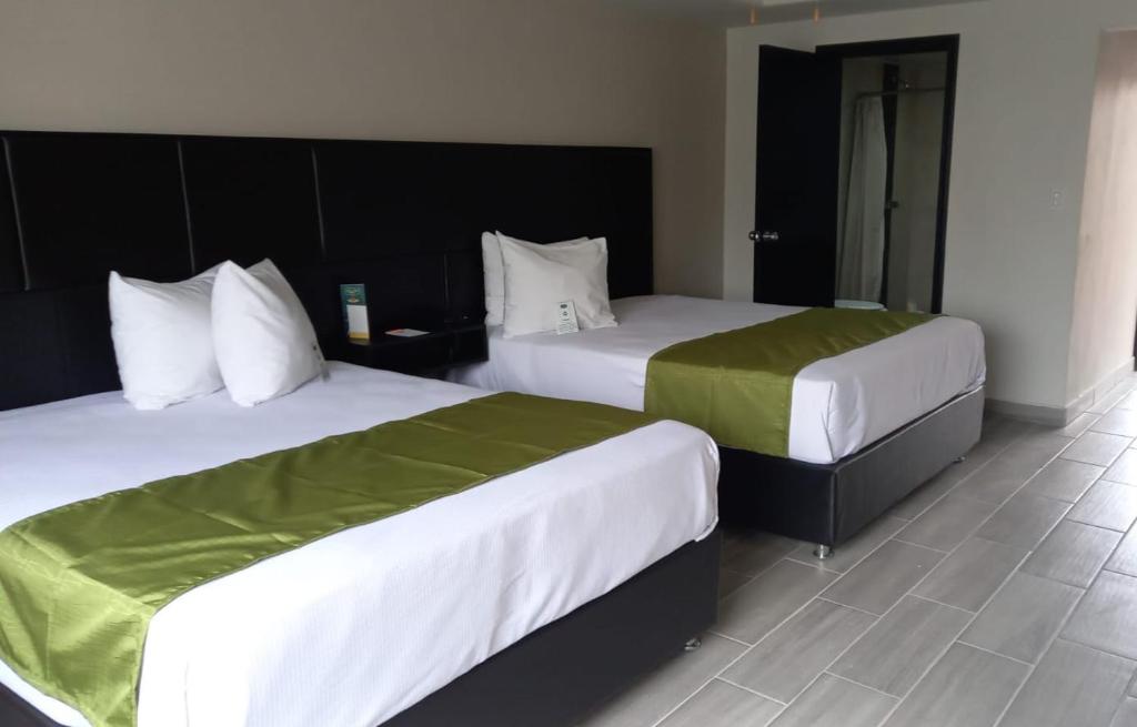 Hotel Siesta Real photo 2