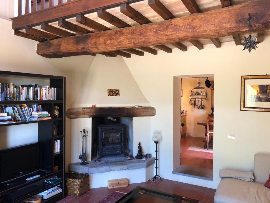 Stunning 2 bed house 5 mins from Anghiari photo 4