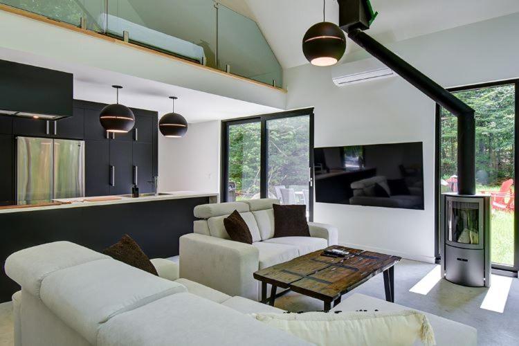 Nature's Paradis 3 bedrooms by Rcnt Chalets photo 1