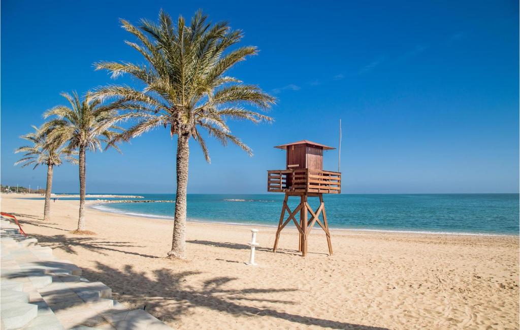 Stunning Apartment In Vinaroz With Outdoor Swimming Pool, Wifi And 1 Bedrooms photo 4