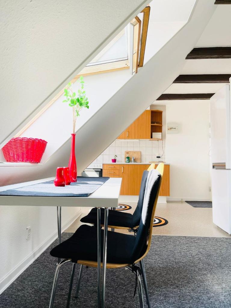 Scandinavian Apartment Hotel - Prison Museum 1- one room apartment photo 2