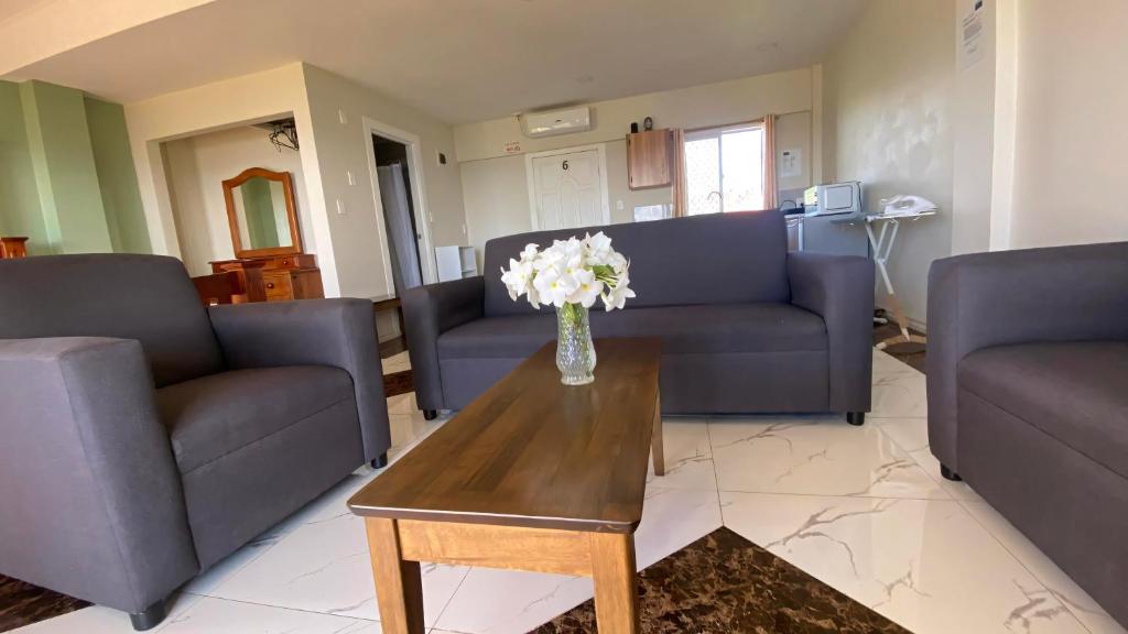 Sky Lodge photo 1