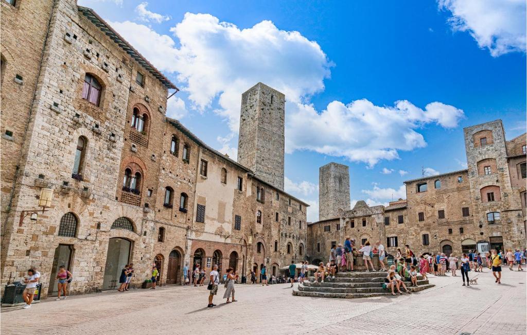 Beautiful Home In San Gimignano With 2 Bedrooms And Wifi photo 4