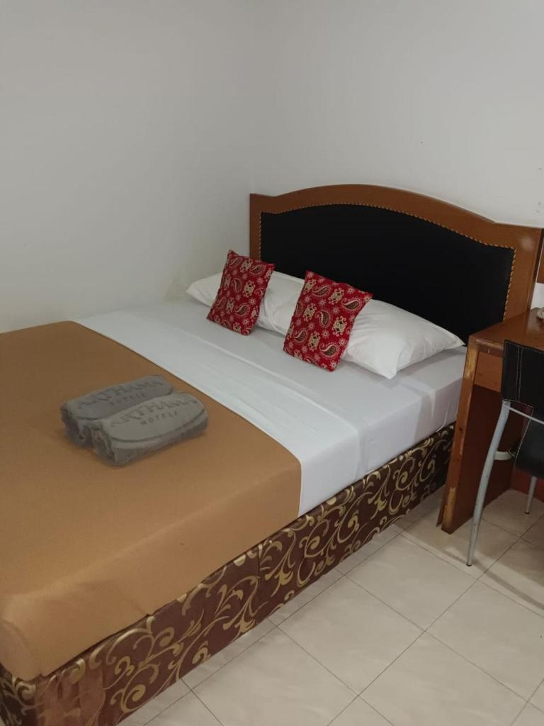 KARSA UTAMA HOTEL - Tap to explore photos