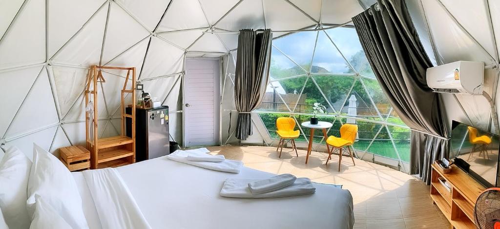 Glamping hill khaoyai photo 4