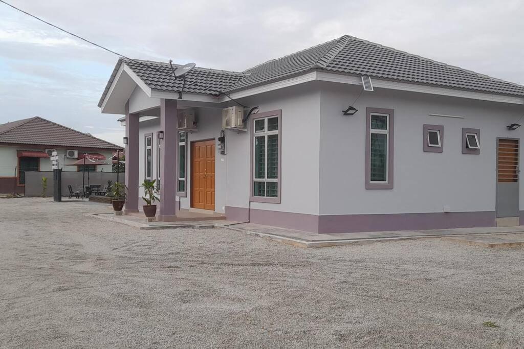 Homestay Restu Mak Abah Private Pool Melaka photo 2