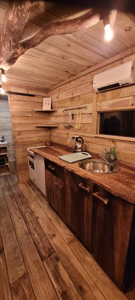 Tiny House photo 2