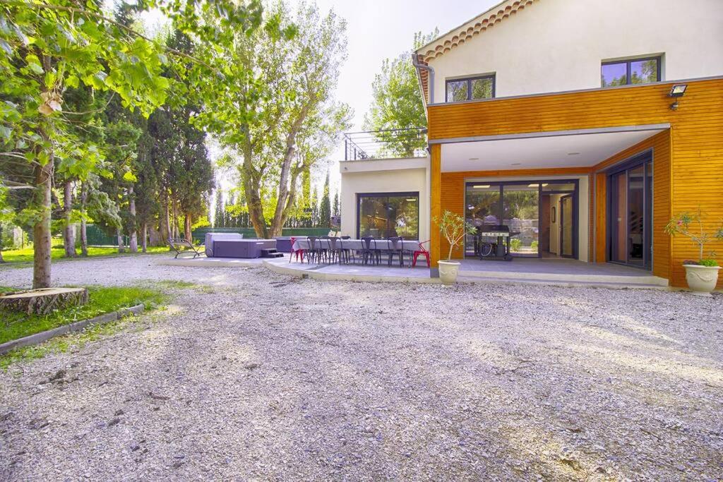 La maison des Eucalyptus - Piscine, jacuzzis et lac photo 2