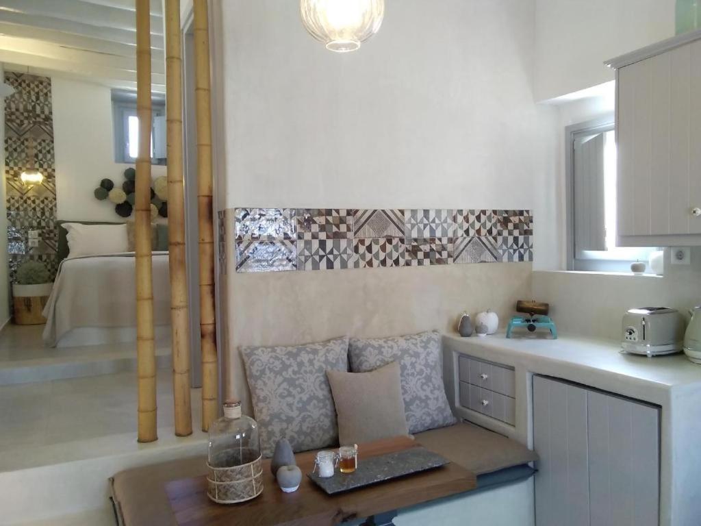 Esperia Luxury Suites photo 3