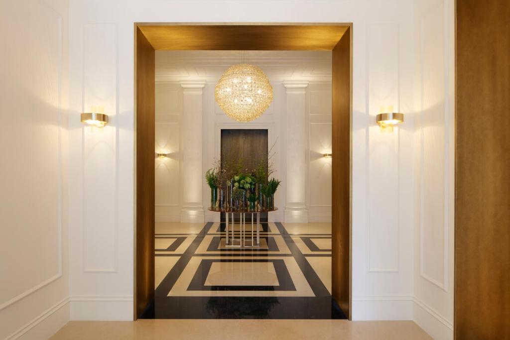 InterContinental Rome Ambasciatori Palace, an IHG Hotel photo 3