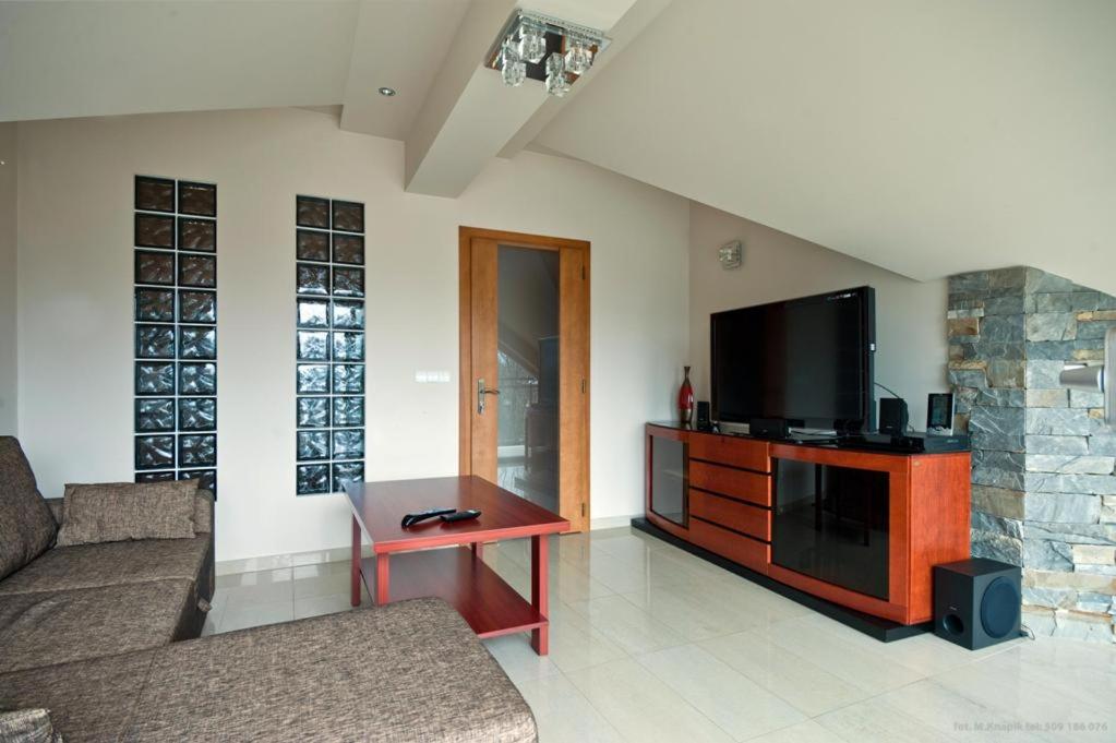 Liliowe Turnie Zakopane basen SPA ul Nowotarska photo 4