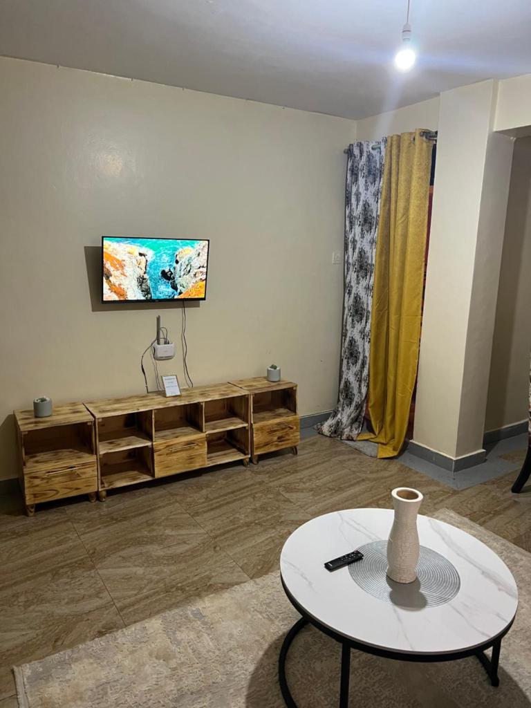 Fully Furnished 2br Apartment King'ong'o Nyeri - Youngsky photo 4