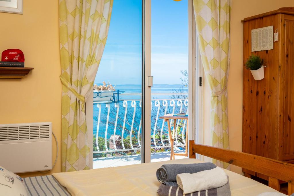 Mer Vue - 3 floor Private House by the Sea photo 2
