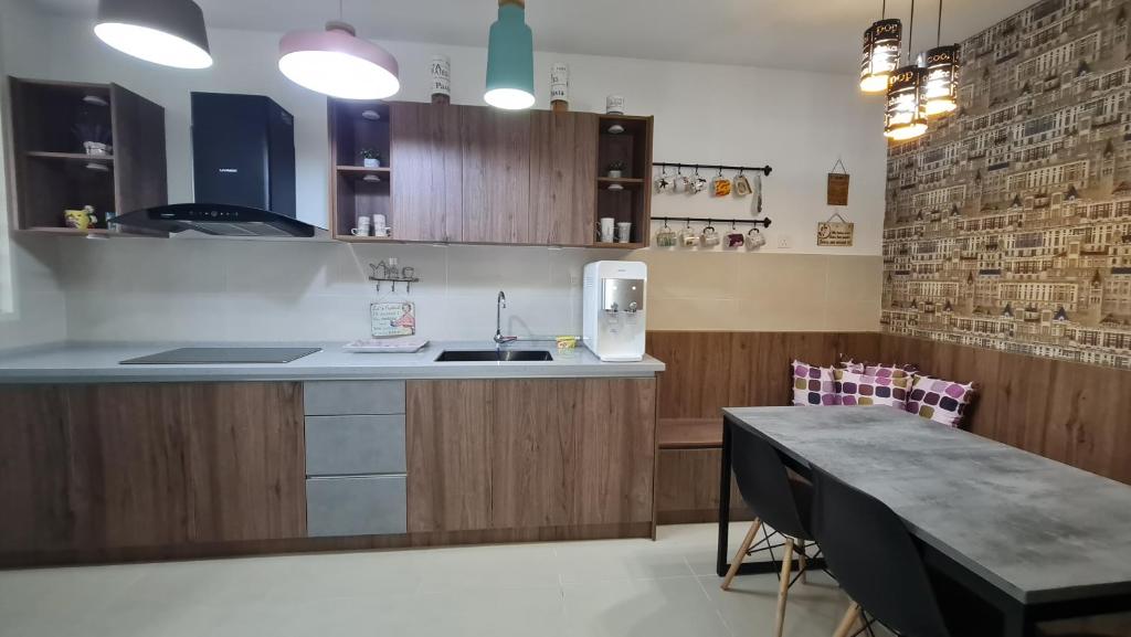 Te amo Gandaria Bangi Pool View Free Wifi Netflix photo 3