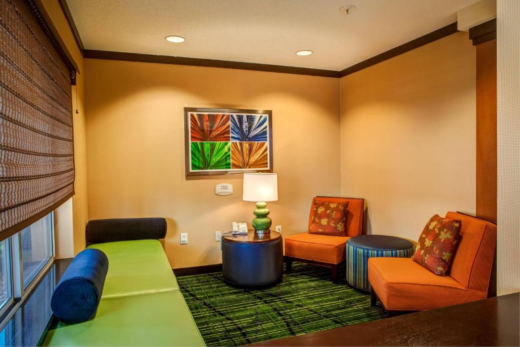 Fairfield Inn and Suites by Marriott Indianapolis/ Noblesville photo 3