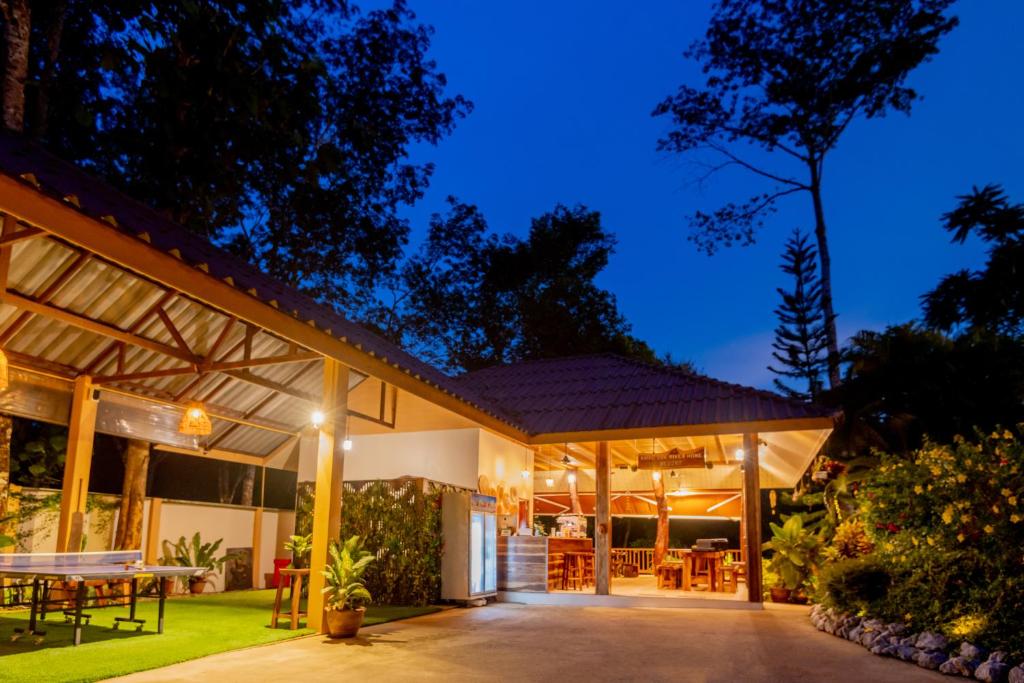 Khao Sok River Home Resort photo 1