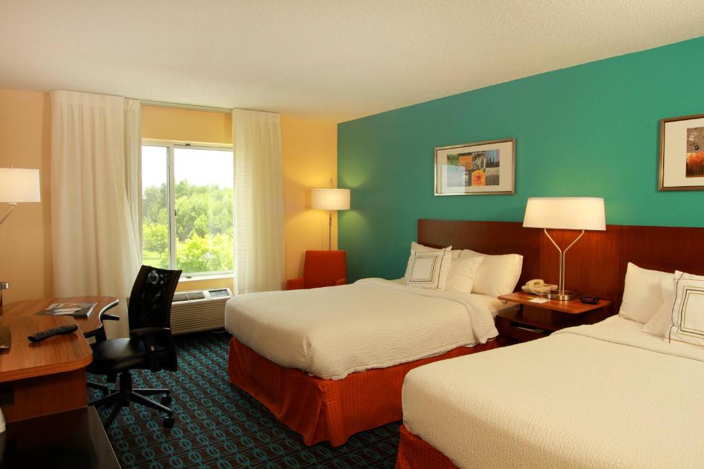 Fairfield Inn & Suites Traverse City photo 2