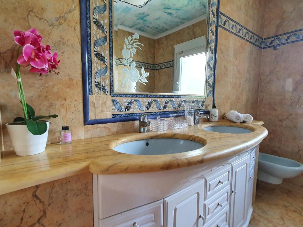 Villa Tres Palmeras en Alfaz del Pi , Albir, Benidorm photo 4