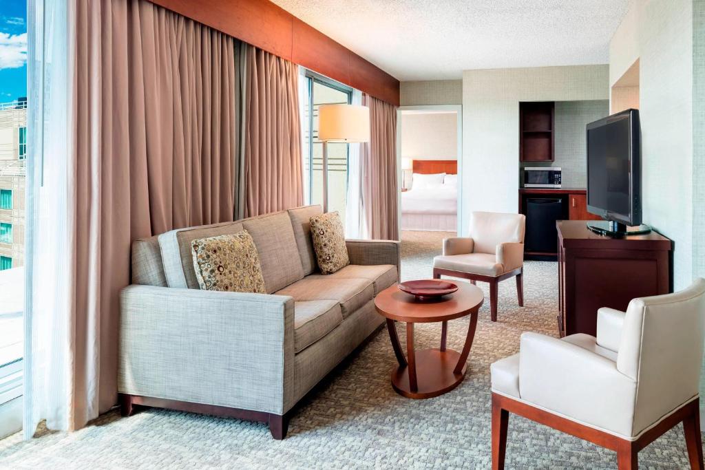 The Westin Pittsburgh, a Marriott Hotel image