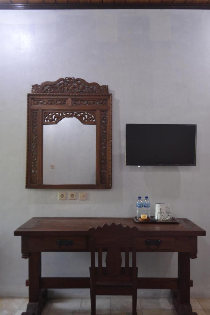 hotel batukaras kalaras photo 2