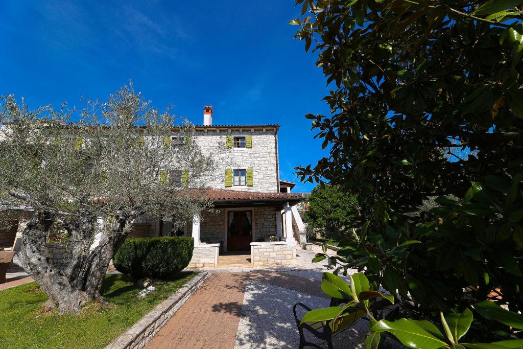 Casa Rustica Dva Baladura Apartments photo 4