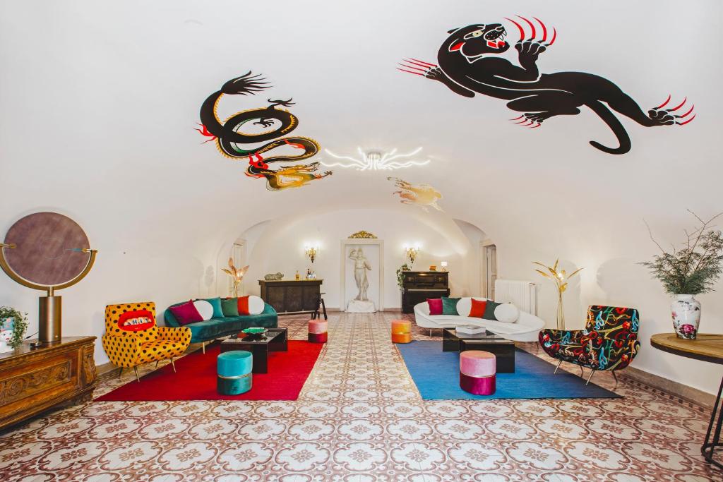 Ludwig House photo 2