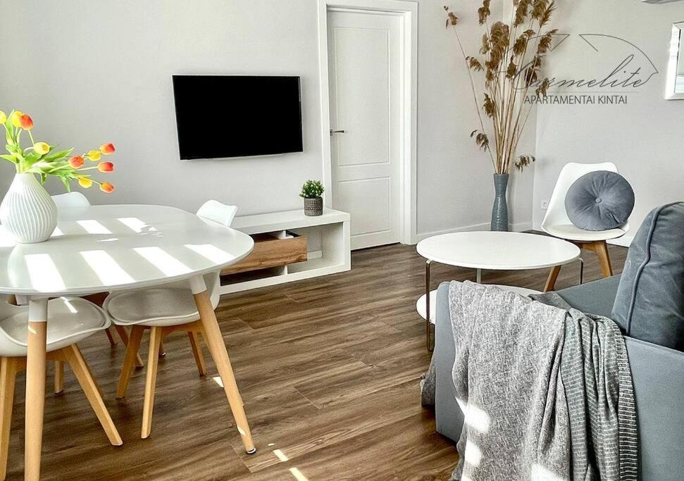 NEW Kintai Carmelite apartment
