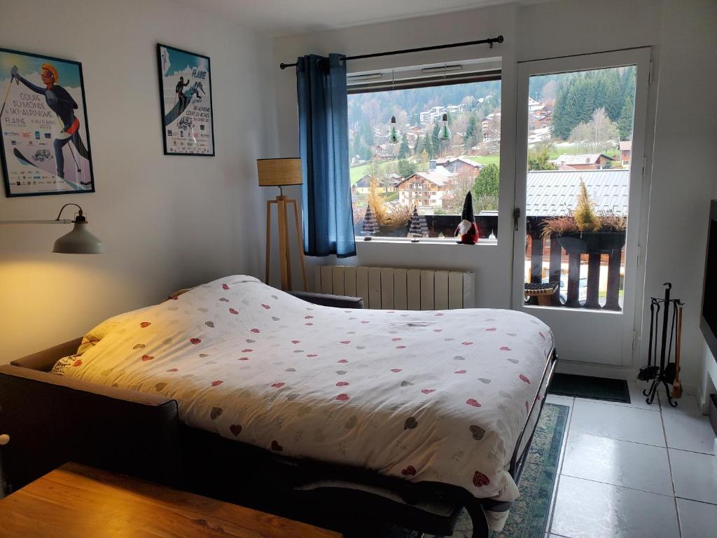 Studio avec petit balcon et cheminée - Grand Massif photo 3