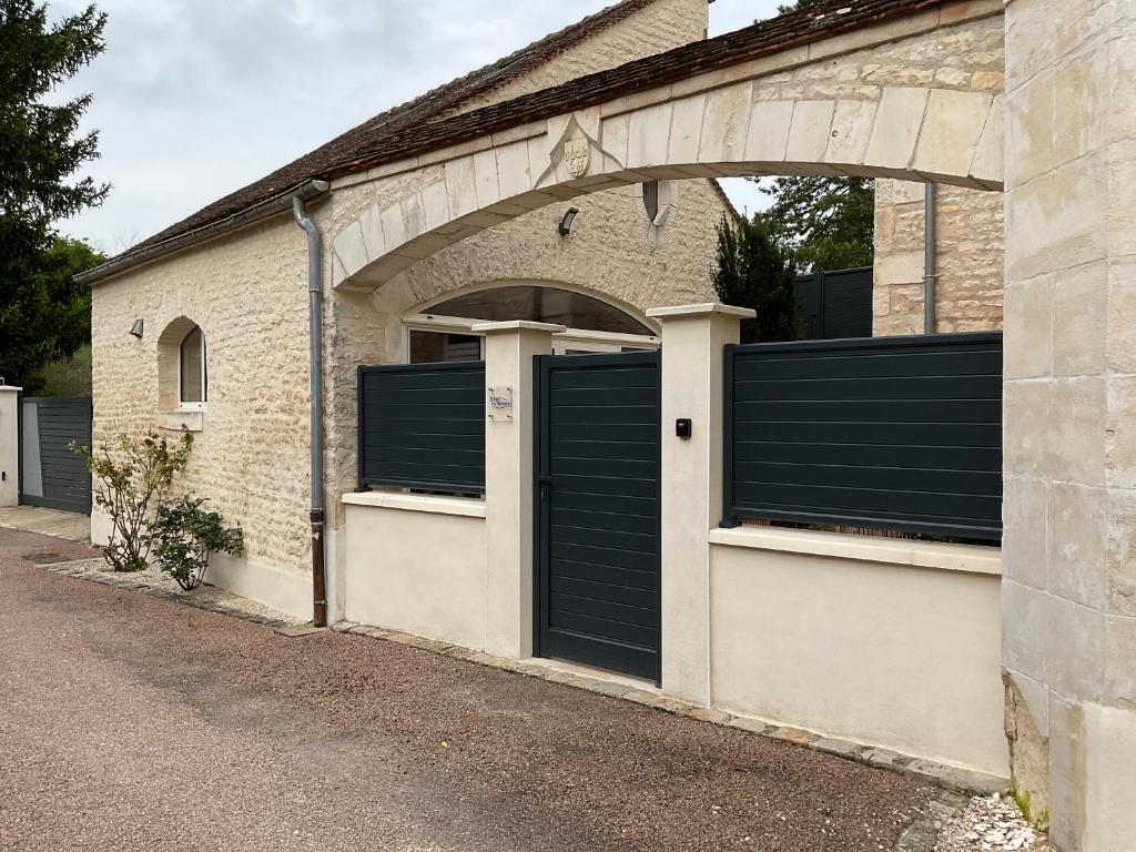 LOGIS DU FAUBOURG petite maison de charme, tranquille, calme et lumineuse photo 2