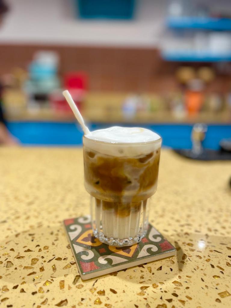 Ahu Hotel & Apartment