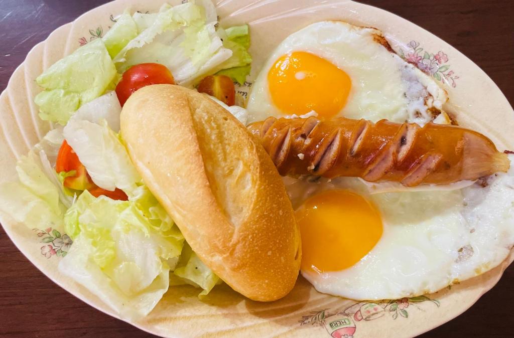 Ahu Hotel & Apartment