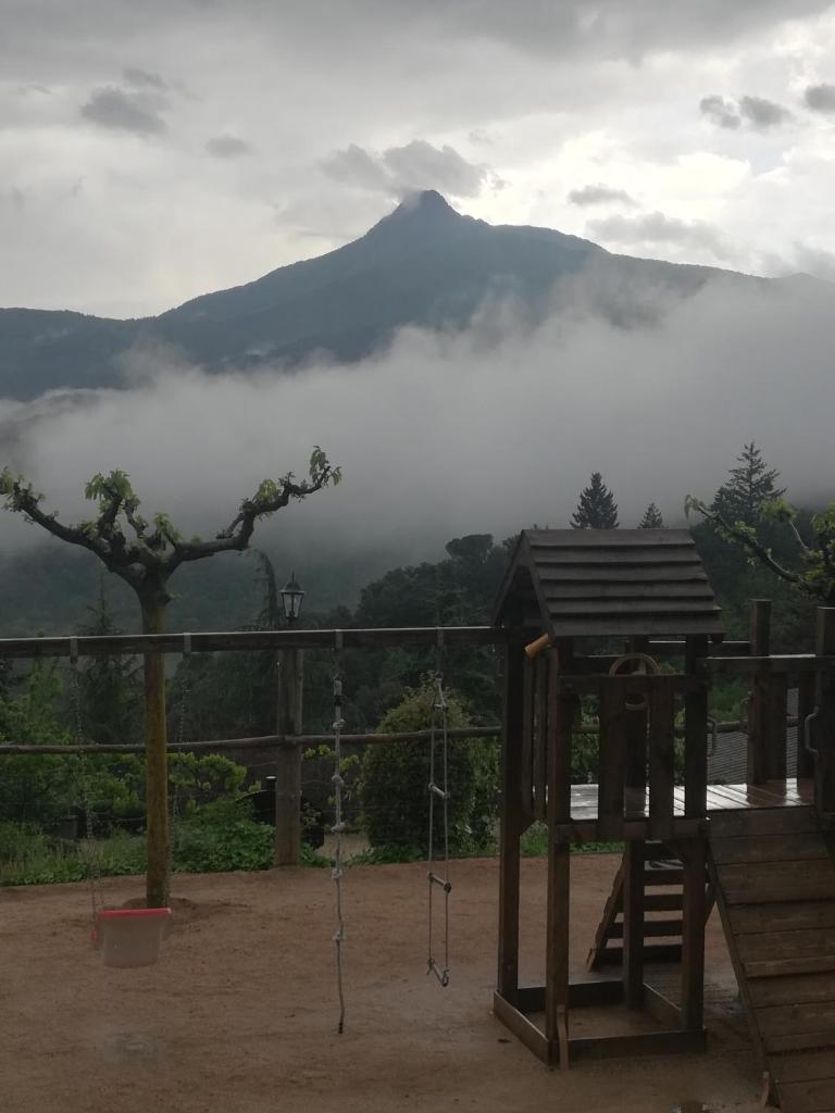 Apartamento con jardín, barbacoa y piscina en pleno Montseny Mas Romeu Turisme Rural photo 3