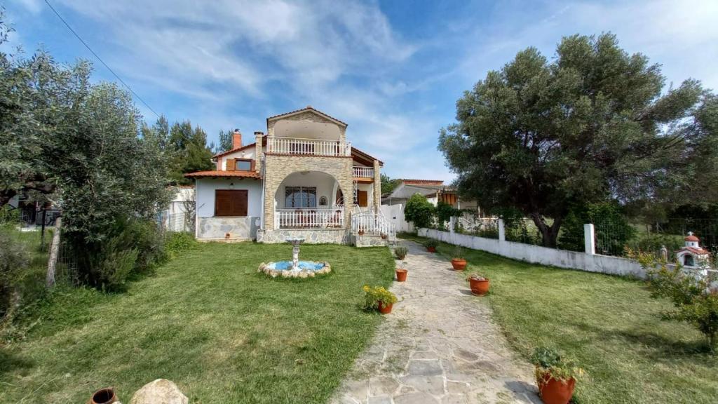 Isidoros house