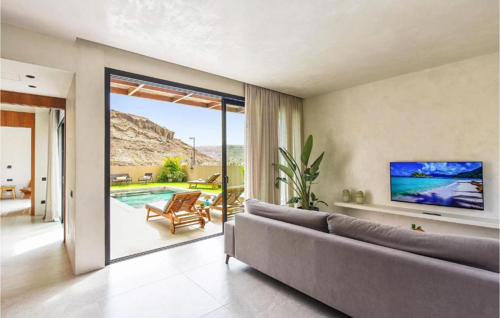 Stunning Home In Mogan With Outdoor Swimming Pool, Wifi And 3 Bedrooms photo 2
