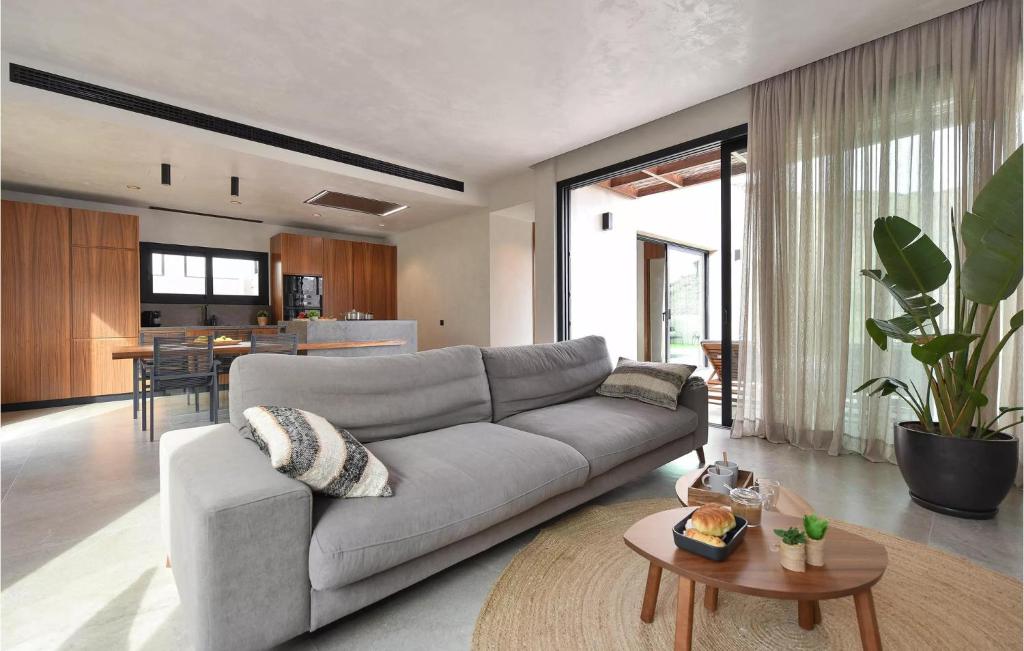 Stunning Home In Mogan With Outdoor Swimming Pool, Wifi And 3 Bedrooms photo 3