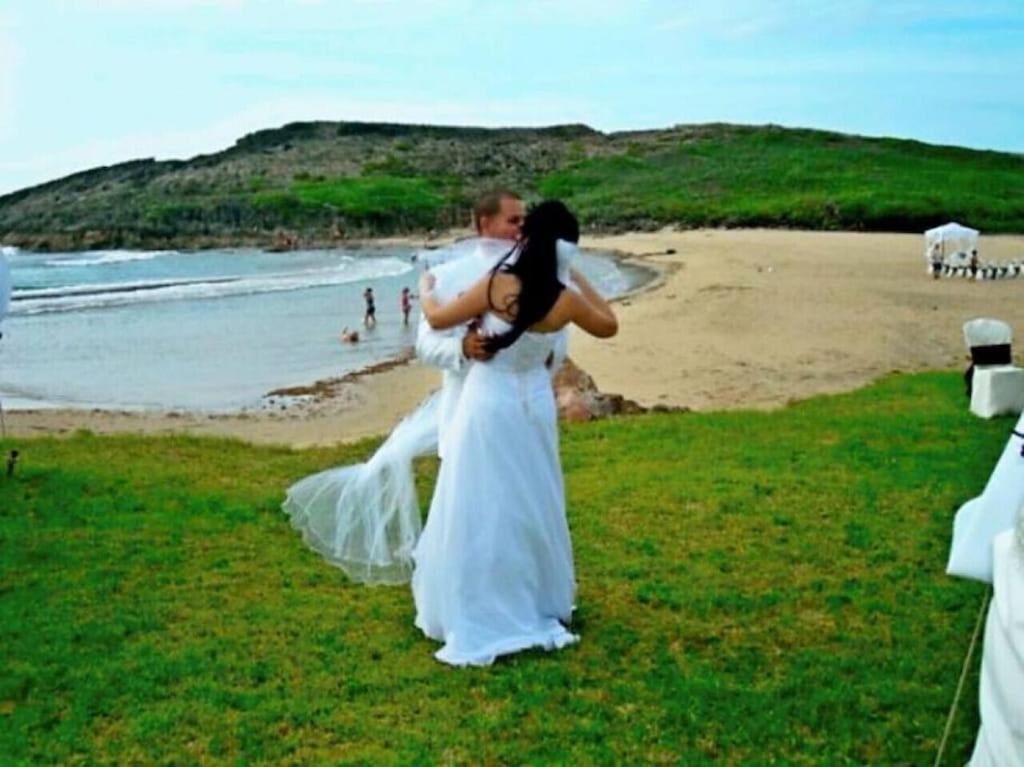The Views Will Take Your Breath Away - Romantic Villa on the Beach photo 4