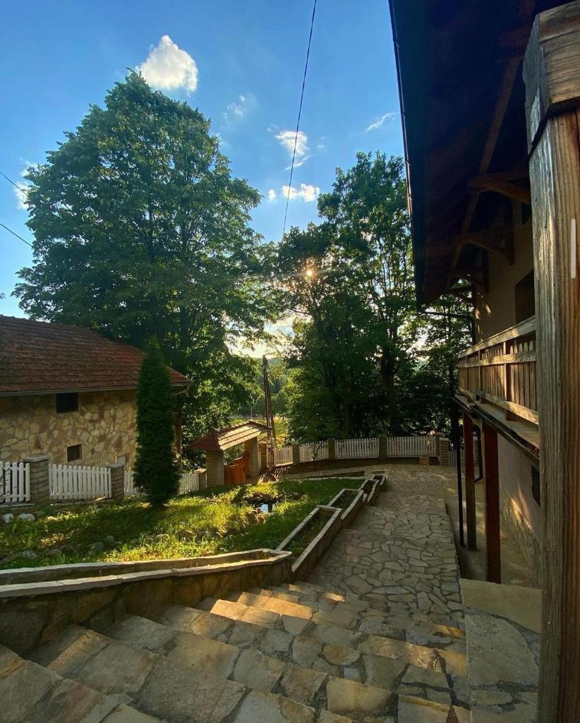 Konaci Nikola Banja Vrujci photo 2