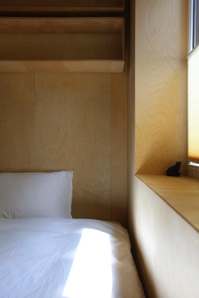Entire apartment or single rooms in Homegarden Park near Camp Humprehys photo 4
