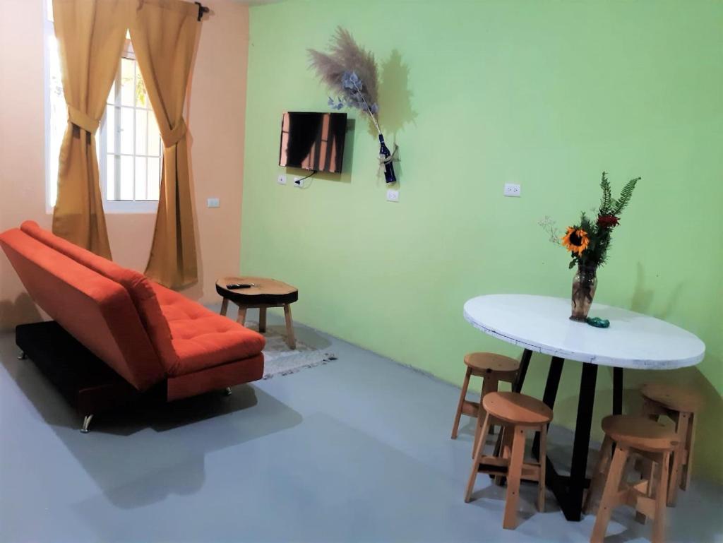 COMFY furnished private apartment.Netflix/internet photo 4