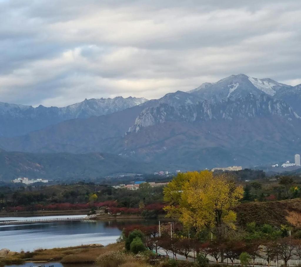 Lakestone&Hotel Sokcho photo 3