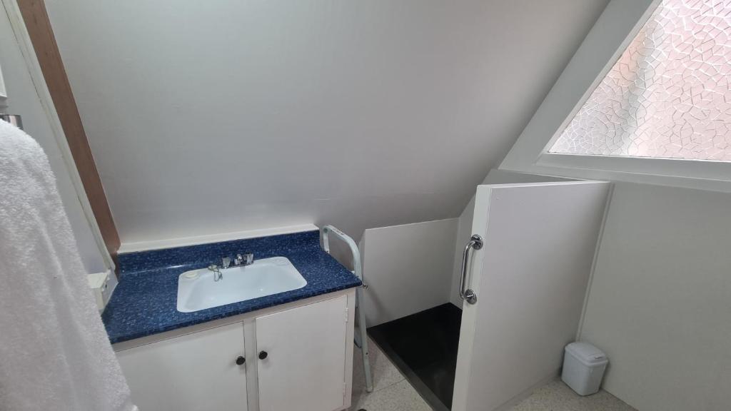 47 Woodbank Road photo 2