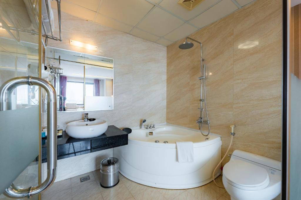 Khách sạn Riverside hà Nội