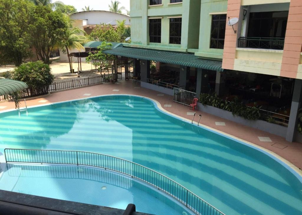 Marina Cove Resort photo 3