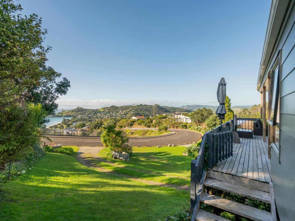 Hahei Horizon - Hahei Holiday Home photo 3