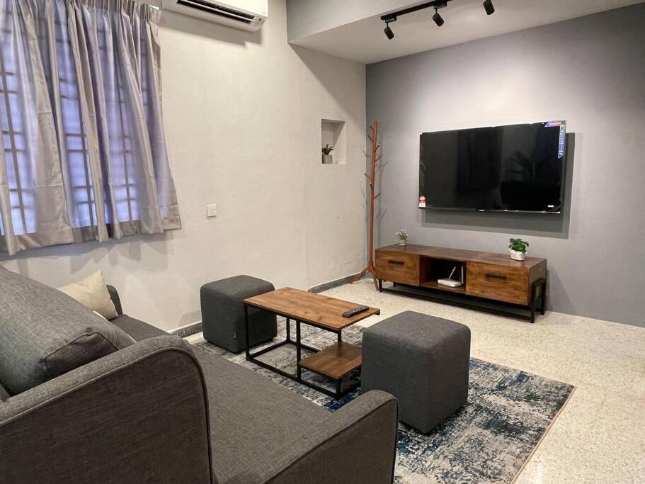 *NEW 12Px w KTV/KidsPool/Billiard/Jacuzzi near USM photo 3