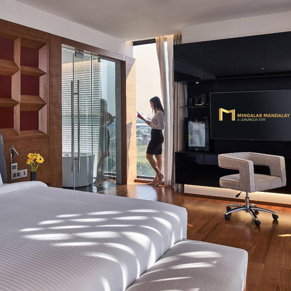 Mingalar Mandalay Hotel photo 1