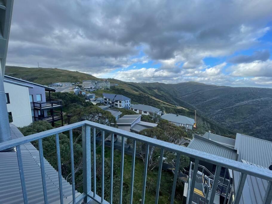 IceBreaker - Mount Hotham photo 4
