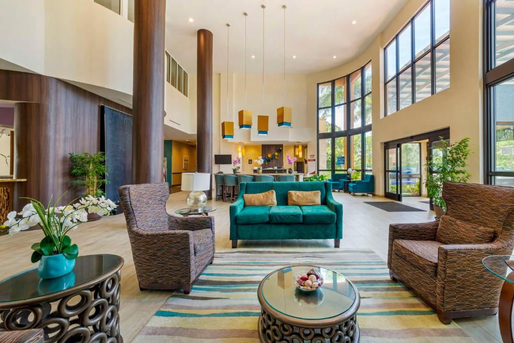 Best Western Plus Miami Executive Airport Hotel & Suites image