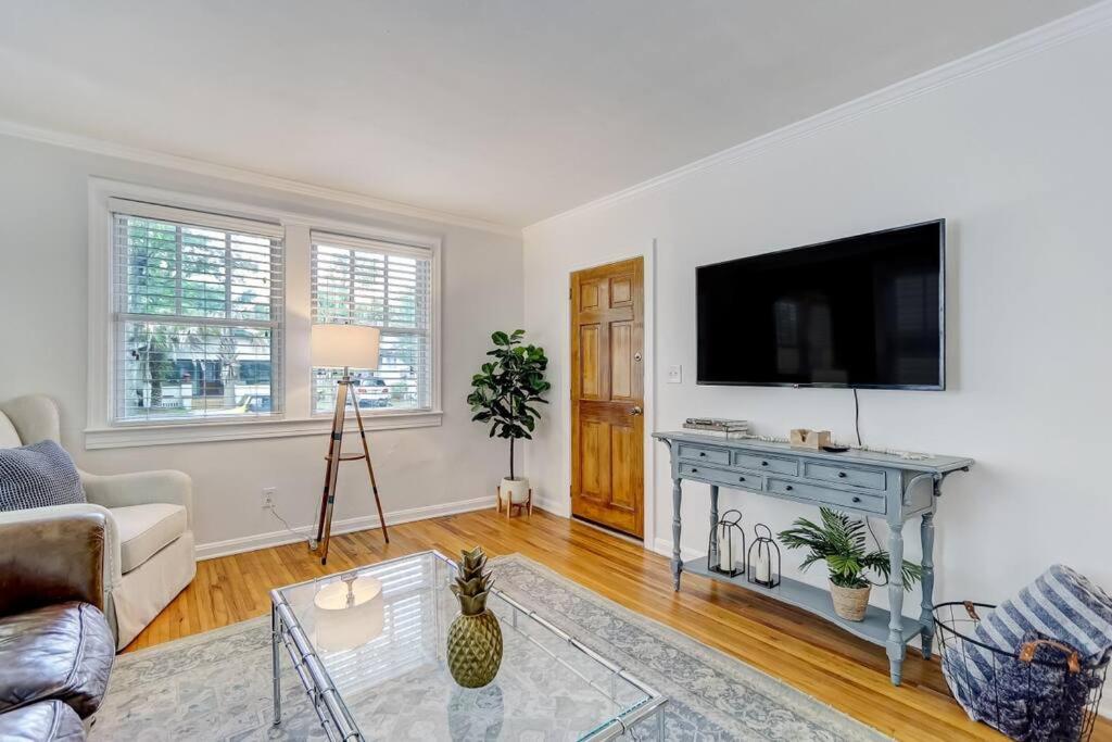 Riverside Lifestyle Living, Charm and Comfortable photo 1