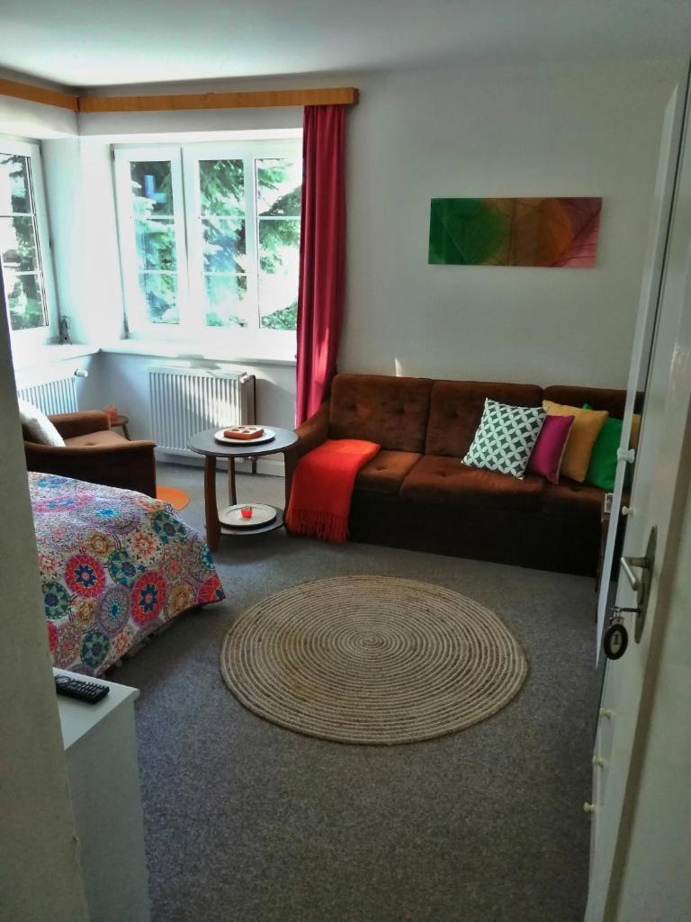 Dame vam pokoj - 4 pokoje se sdilenou kuchyni, kapacita max 9 osob photo 4